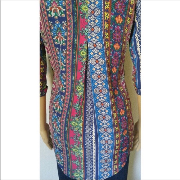 Red Camel blouse - Picture 4 of 6